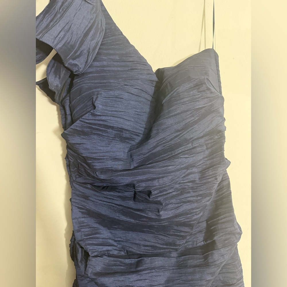 Alex Evenings Navy Blue Bow Detail One-Shoulder Ruched Satin Gown Size 12 $199 - Picture 7 of 9